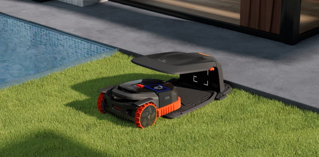 Robot tondeuse Segway Navimow X3 sur sa station de recharge - Solution de tonte GPS sans fil par AP-Robots, expert revendeur avec 20 ans d'expérience.